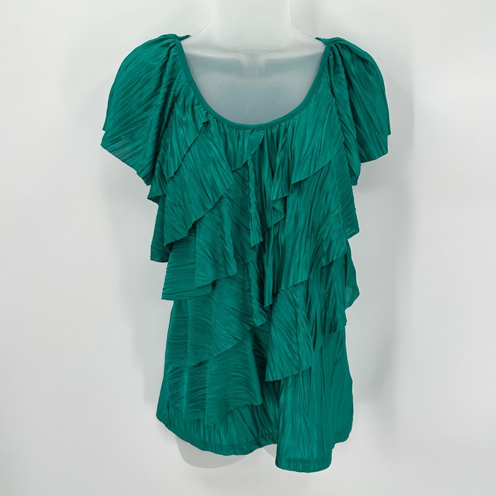 3/$15 NEW DIRECTIONS Top Womens S Tiered Ruffle Shiny Flutter Party Teal-read